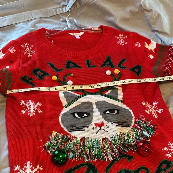 No Boundaries Angry Cat Christmas Sweater - Picture 3 of 5